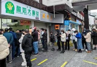 一场抖音营销引发的“饥饿排队”
