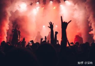 在抖音，看见“明星营业”的另一种姿势