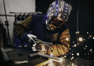 代办工商变更名称（工商变更代办收费）