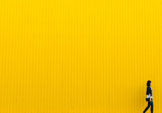 二类电商广告在美图怎么投放？美图信息流开户多少钱?