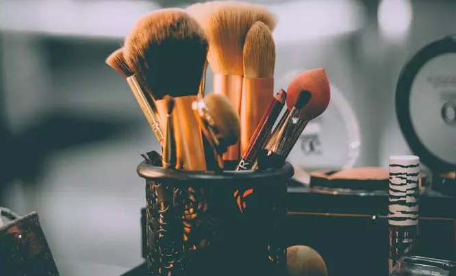 小红书出现的广告怎么做的呢?小红书广告app营销推广对策和方式! 小红书出现的广告怎么做的呢?小红书广告app营销推广对策和方式!