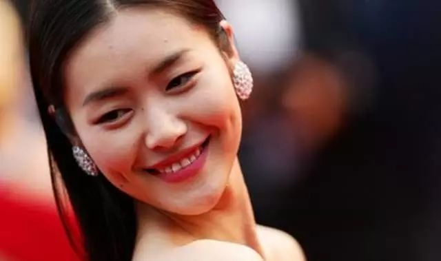 奇虎360搜索推广开户顾问大数据解读双眼皮是怎样炼成的 奇虎360搜索推广开户顾问大数据解读双眼皮是怎样炼成的