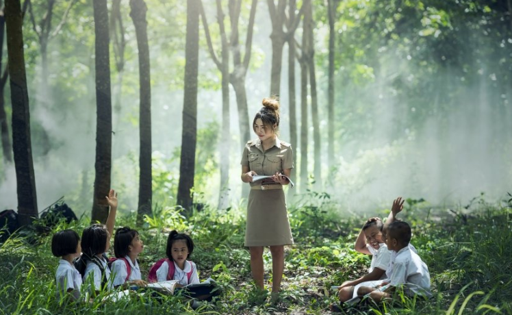 百度现在跑插头成本多少？百度广告开户流程有哪些？