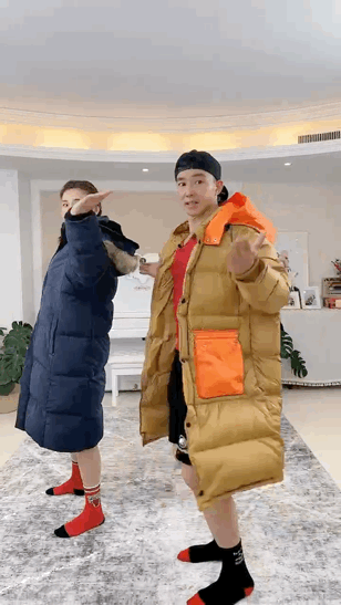 7天涨粉1000万!刘畊宏靠健身直播走红,健身商业 7天涨粉1000万!刘畊宏靠健身直播走红,健身商业