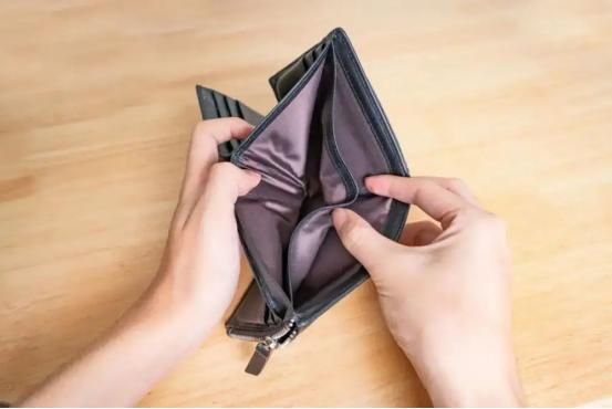 信用卡逾期了无力偿还怎么办?不想以贷养贷害 信用卡逾期了无力偿还怎么办?不想以贷养贷害