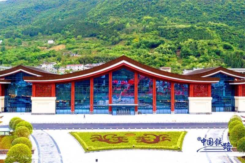 票价出炉！郑渝高铁即将全线贯通运营