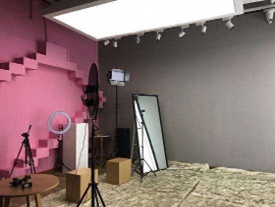 淘宝直播间图片店铺装修（淘宝店铺装修效果图大全）