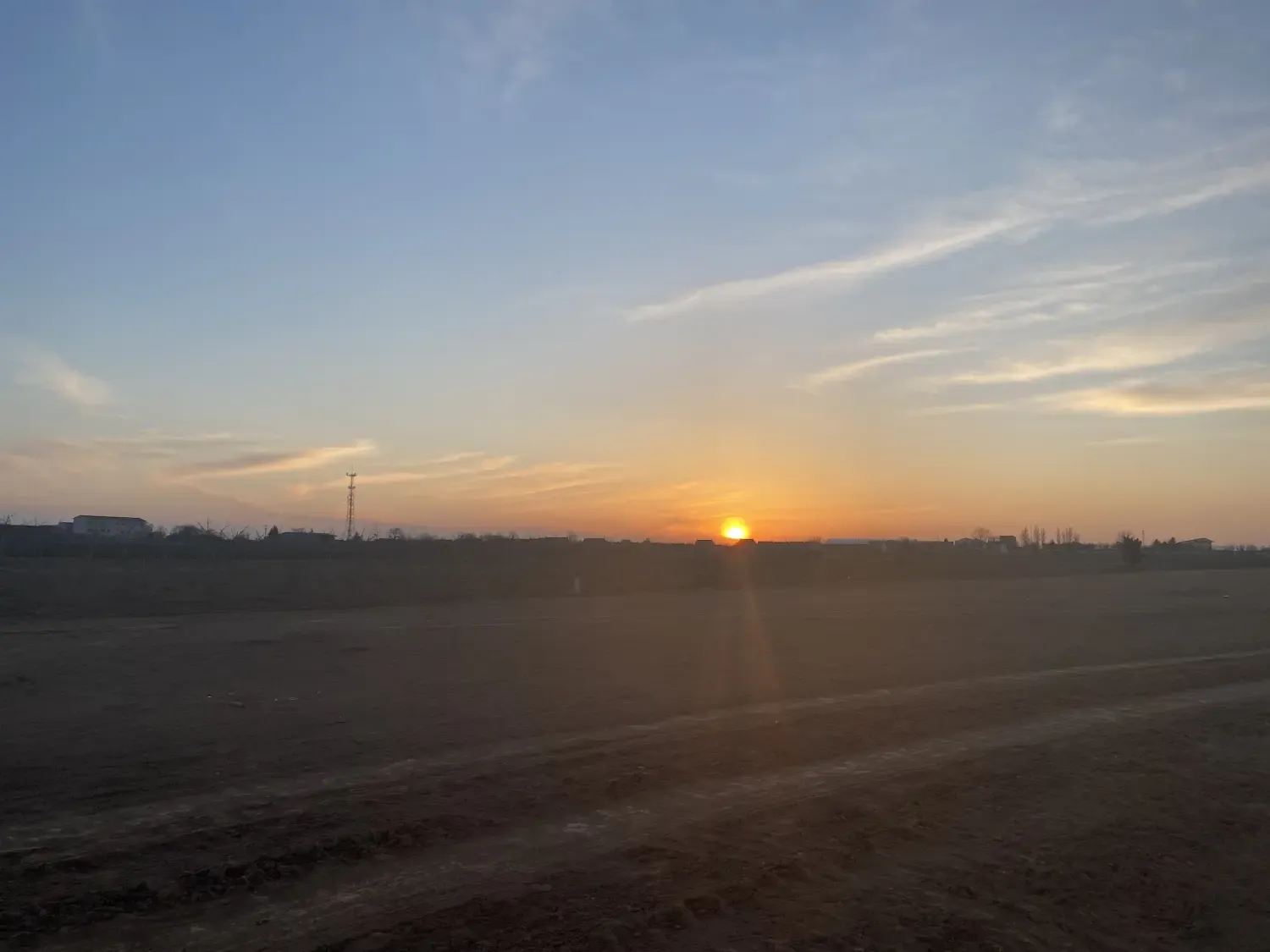 如何实现水平垂直居中 如何实现水平垂直居中