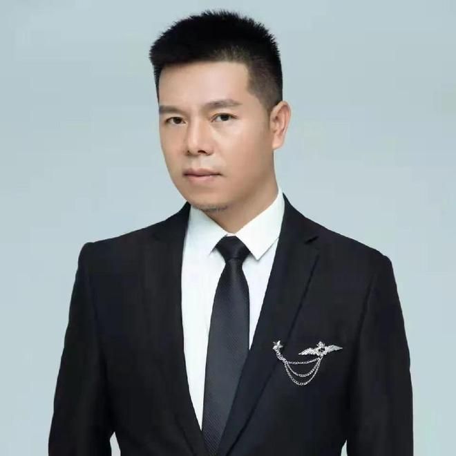 火热报名中!抖音运营、直播带货、手机拍摄剪 火热报名中!抖音运营、直播带货、手机拍摄剪