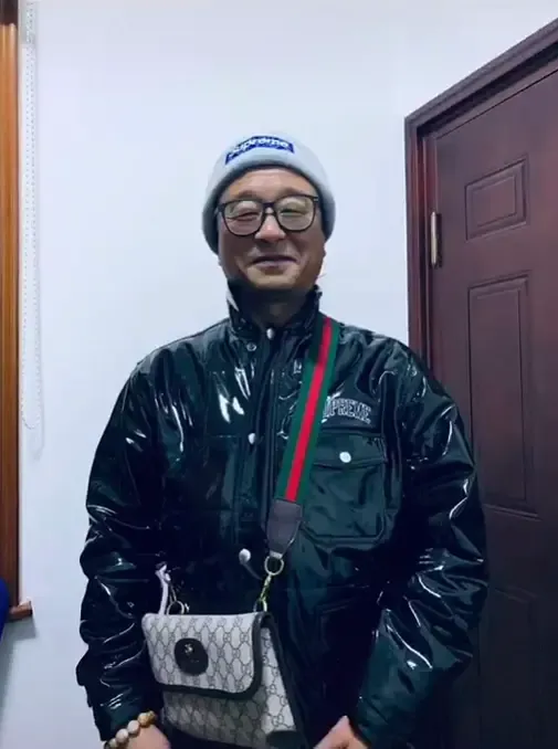 抖音网红,根本不是中国大妈的对手 抖音网红,根本不是中国大妈的对手