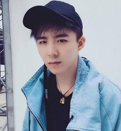 原创抖音网红中的4大天王:2个靠才华,1个靠颜 原创抖音网红中的4大天王:2个靠才华,1个靠颜