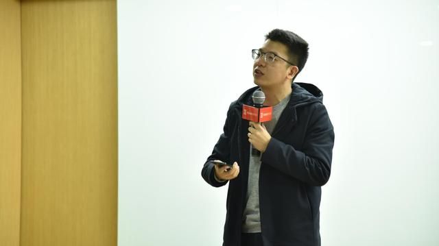 抖音百万粉丝大咖分享运营、涨粉、变现技巧,来看这一篇就够了! 抖音百万粉丝大咖分享运营、涨粉、变现技巧,来看这一篇就够了!