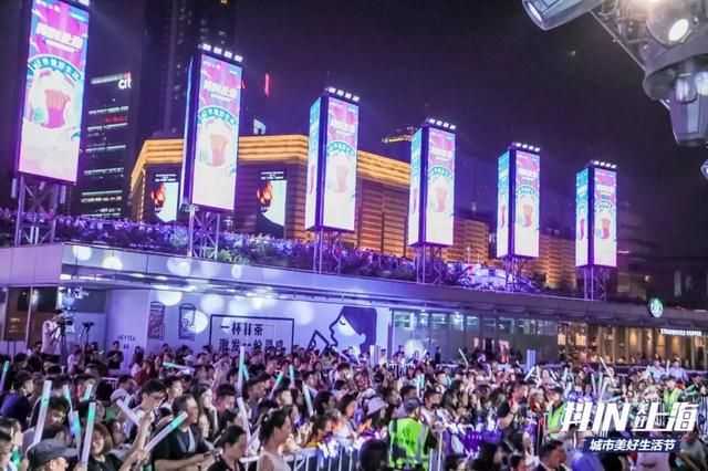 霸榜热搜,百亿流量,抖音爆款IP营销炼成记 霸榜热搜,百亿流量,抖音爆款IP营销炼成记