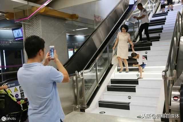 实体店一旦掌握抖音短视频营销方法,秒杀同行!方法非常简单 实体店一旦掌握抖音短视频营销方法,秒杀同行!方法非常简单