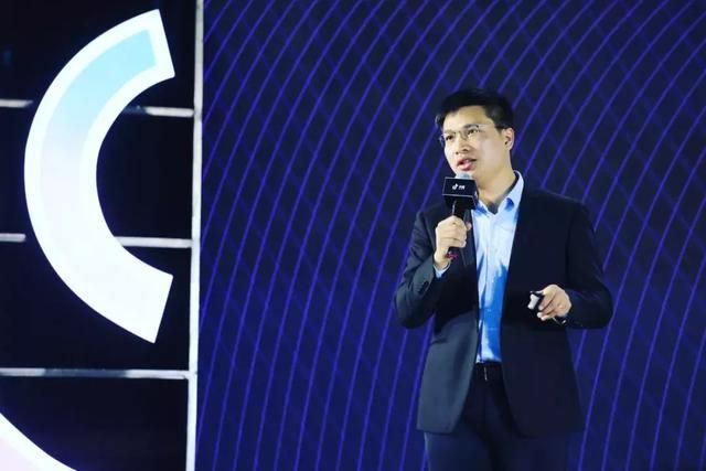 一条抖音捧红一座城,短视频本地化营销到底怎么玩? 一条抖音捧红一座城,短视频本地化营销到底怎么玩?