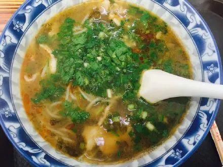 朋友,你喜欢吃香菜吗 朋友,你喜欢吃香菜吗