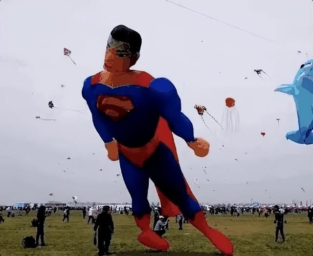 “潍坊风筝模仿空间站对接”上热搜!制作者揭秘如何“成功对接”:改版4次,十几人做了2个月 “潍坊风筝模仿空间站对接”上热搜!制作者揭秘如何“成功对接”:改版4次,十几人做了2个月