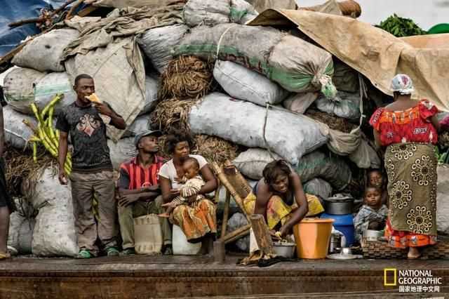 无人监管的刚果河，乱套了