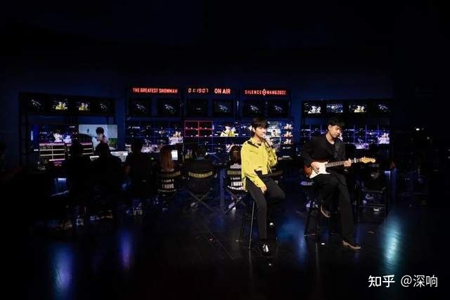 在抖音,看见“明星营业”的另一种姿势 在抖音,看见“明星营业”的另一种姿势