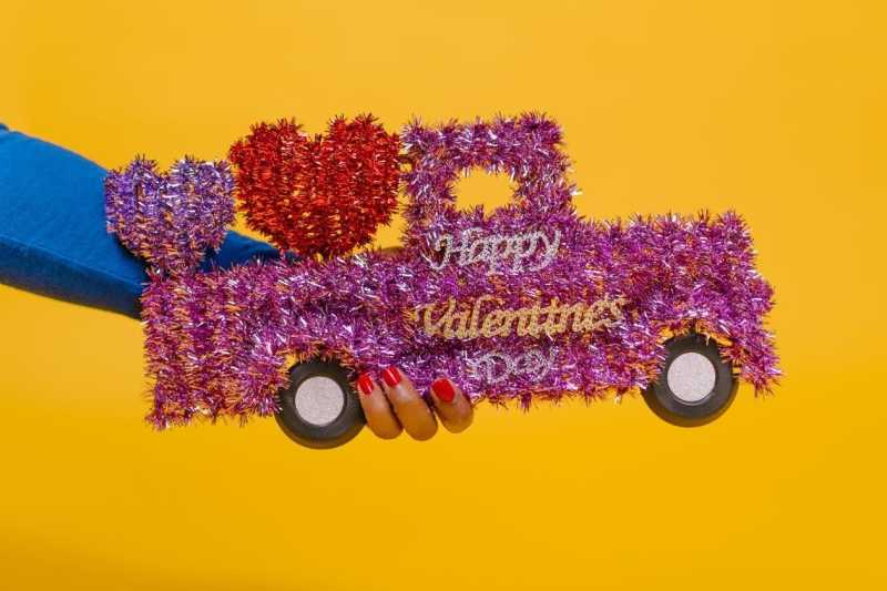 情人节抖音营销盘点 | 看品牌如何在节日赛道突围! 情人节抖音营销盘点 | 看品牌如何在节日赛道突围!