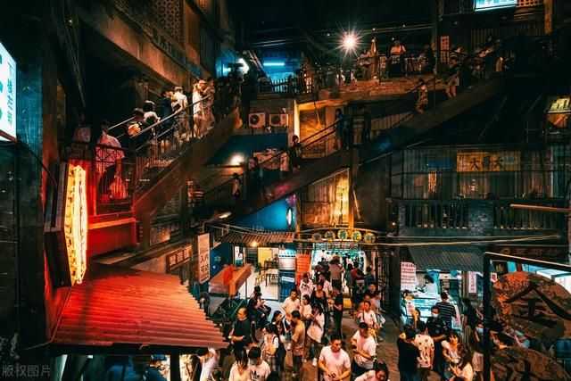 抖音营销新玩法:如何通过短视频平台实现精准引流? 抖音营销新玩法:如何通过短视频平台实现精准引流?