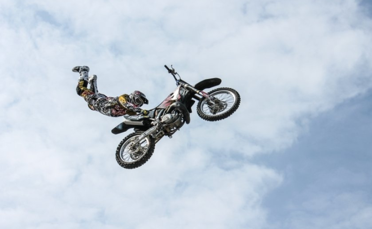 oppo现在跑手表返点多少?OPPO信息流广告怎么做? oppo现在跑手表返点多少?OPPO信息流广告怎么做?