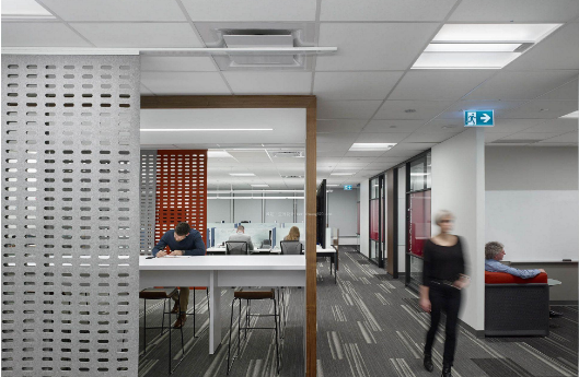 深圳哪家公司可以投放爱奇艺电脑广告？爱奇艺广告投放流程复杂吗？