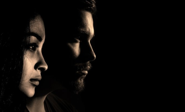 全民K歌广告怎么投放？全民K歌现在跑杂居成本需要多少钱？