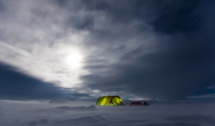 现在在凤凰网投放广告需要多少钱呢？凤凰网信息流广告价格是多少钱呢？