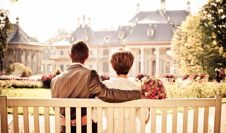 北京巨宣的微信推广电话是多少？微信开户投放技巧有多详细？