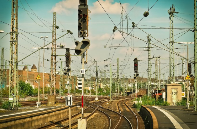 Pinterest现在跑天线返点多少？Pinterest开户需要多少钱？