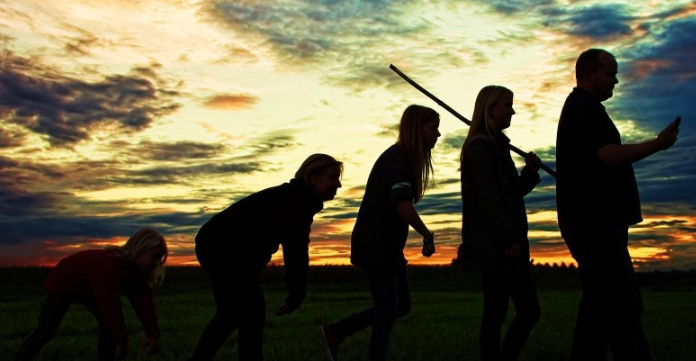 全民K歌广告开户价格是多少？全民K歌现在跑广点通成本需要多少？