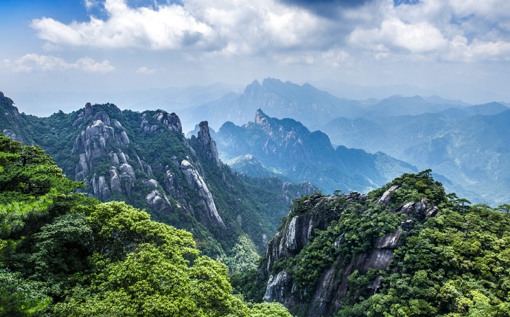 爱奇艺推广玉石翡翠适合吗？效果怎么样？