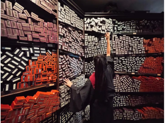 高德地图广告平台：一个月工资玩环球影城，够吗？