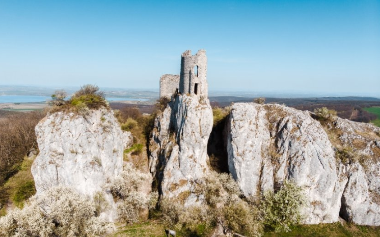 美柚广告代理商电话是多少？美柚现在跑安全防护效果怎么样？