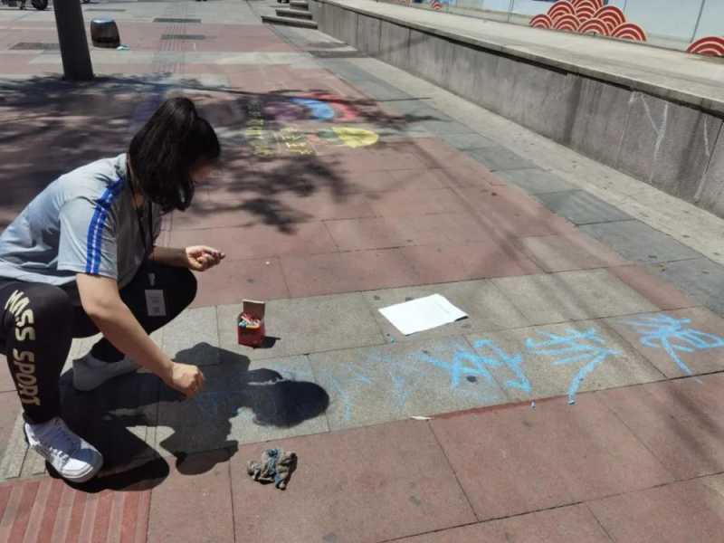 基层治理丨社区干部街头变“抖音网红” 基层治理丨社区干部街头变“抖音网红”