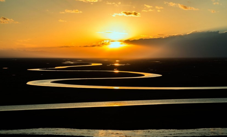 快手代理商是哪家？快手现在投放广告需要多少钱？