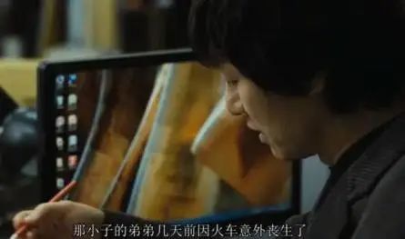 抖音网红女幼师,和小男孩亲嘴视频爆火:“男 抖音网红女幼师,和小男孩亲嘴视频爆火:“男