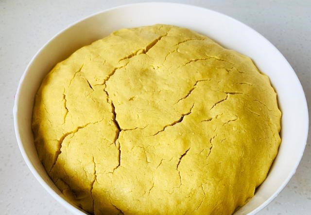 黄米面粘豆包怎么做?用酵母发酵吗?开水还是 黄米面粘豆包怎么做?用酵母发酵吗?开水还是