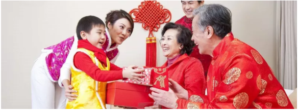 春节快手营销爆量手册:多方位激发生意新增长!(服饰行业) 春节快手营销爆量手册:多方位激发生意新增长!(服饰行业)